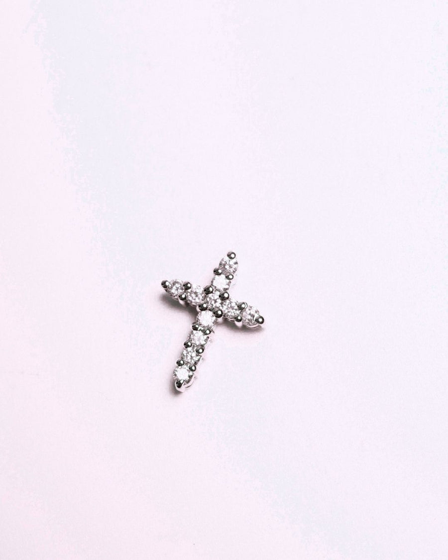 DIAMOND CROSS PENDANT