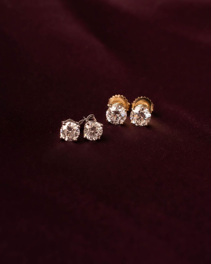 DIAMOND STUDS - NATURALES 1.25 Cts.