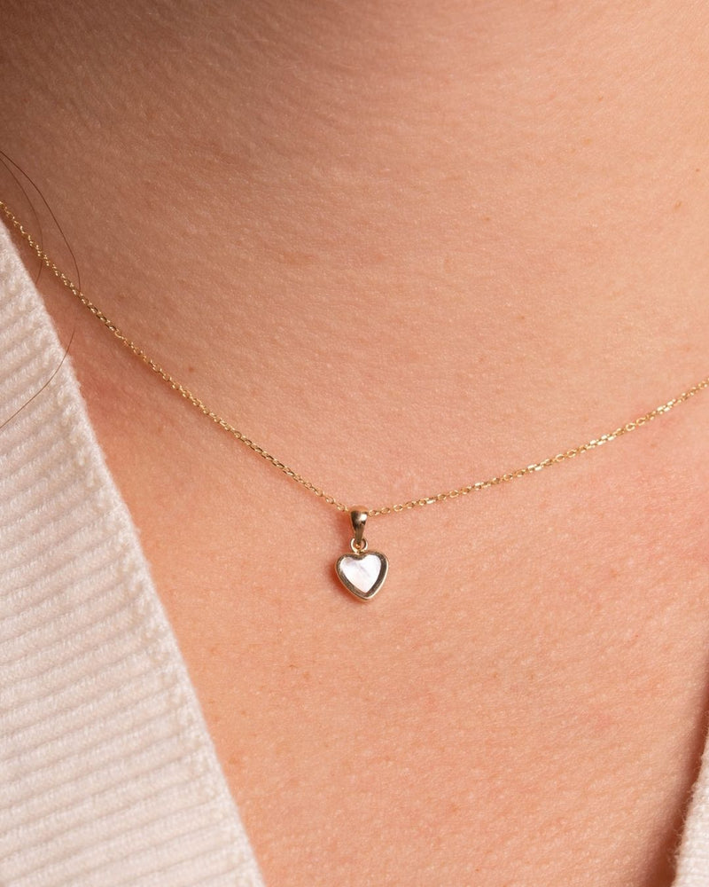 MOTHER OF PEARL HEART NECKLACE