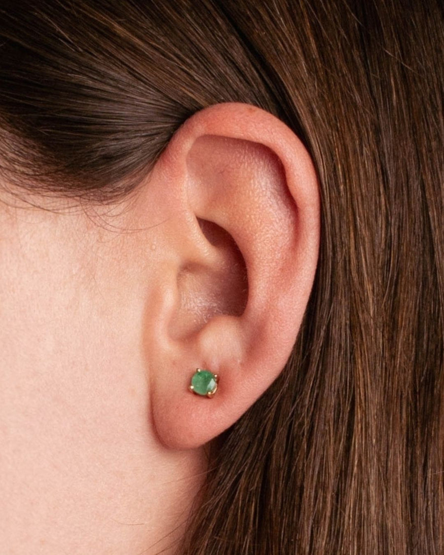 ROUND EMERALD STUDS