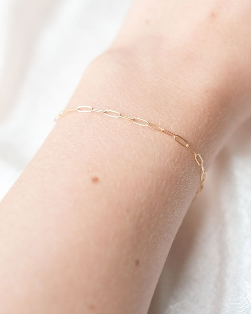 SMALL PAPERCLIP BRACELET