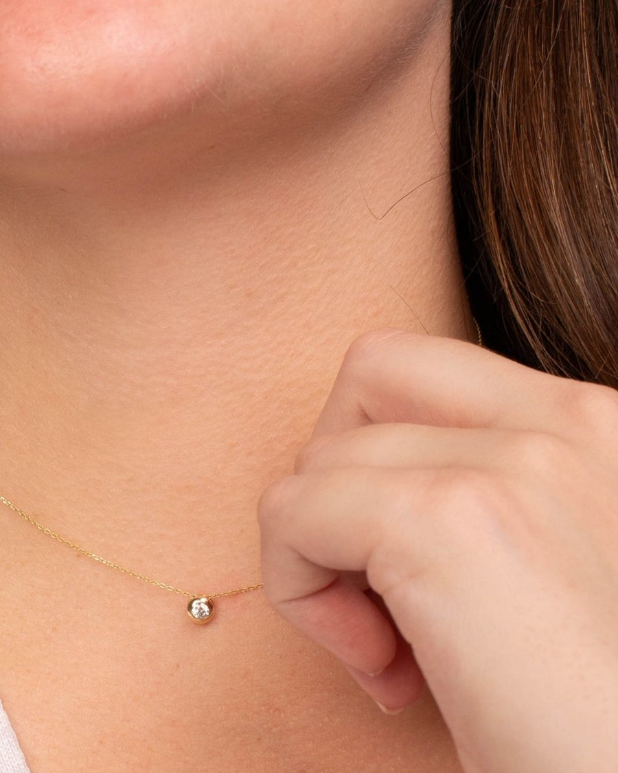 SOLITAIRE NECKLACE