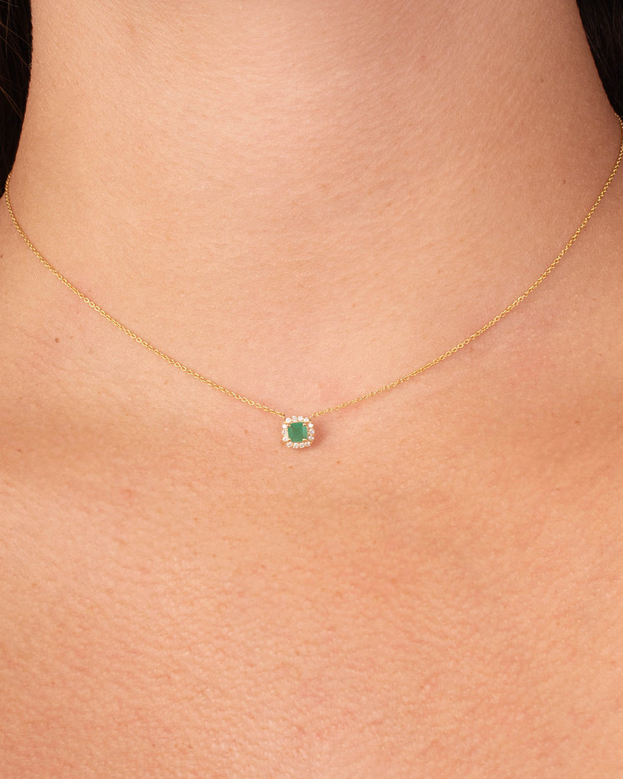 CUSHION EMERALD & DIAMOND HALO