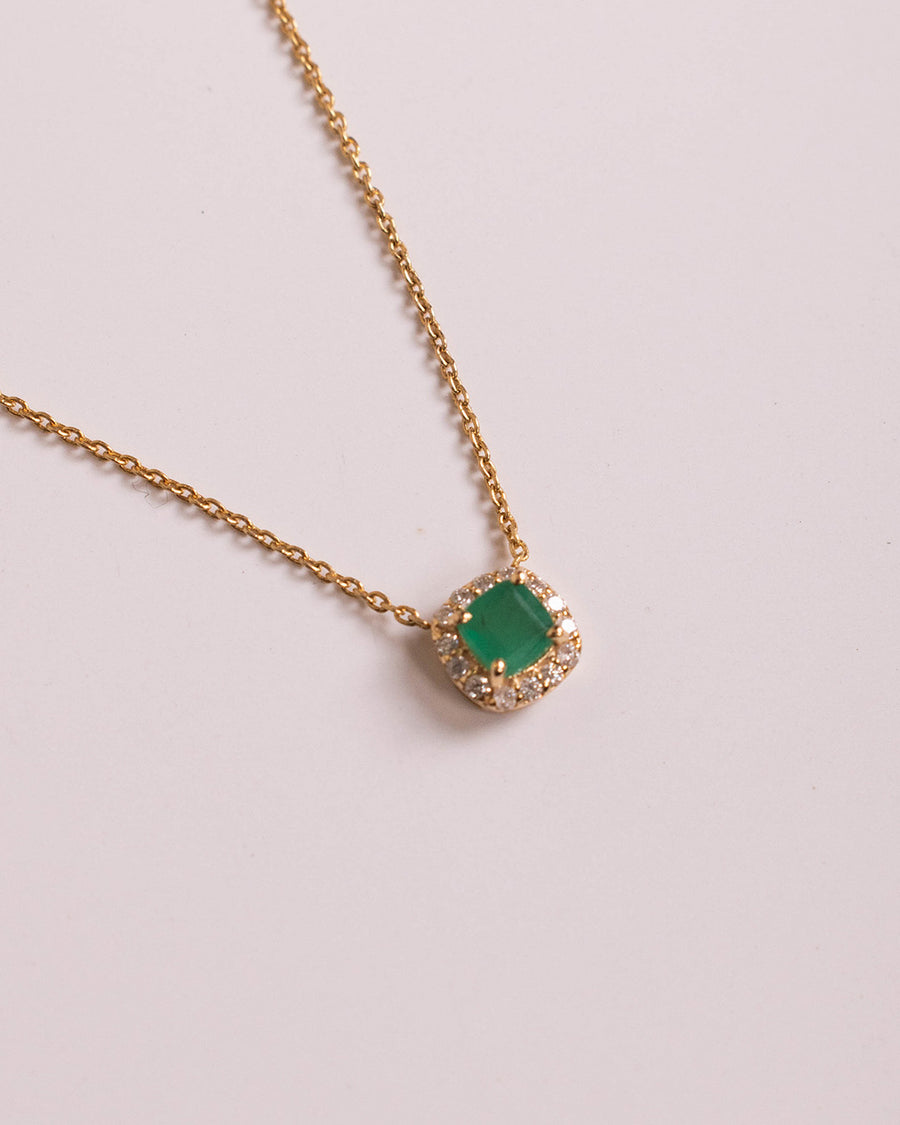 CUSHION EMERALD & DIAMOND HALO