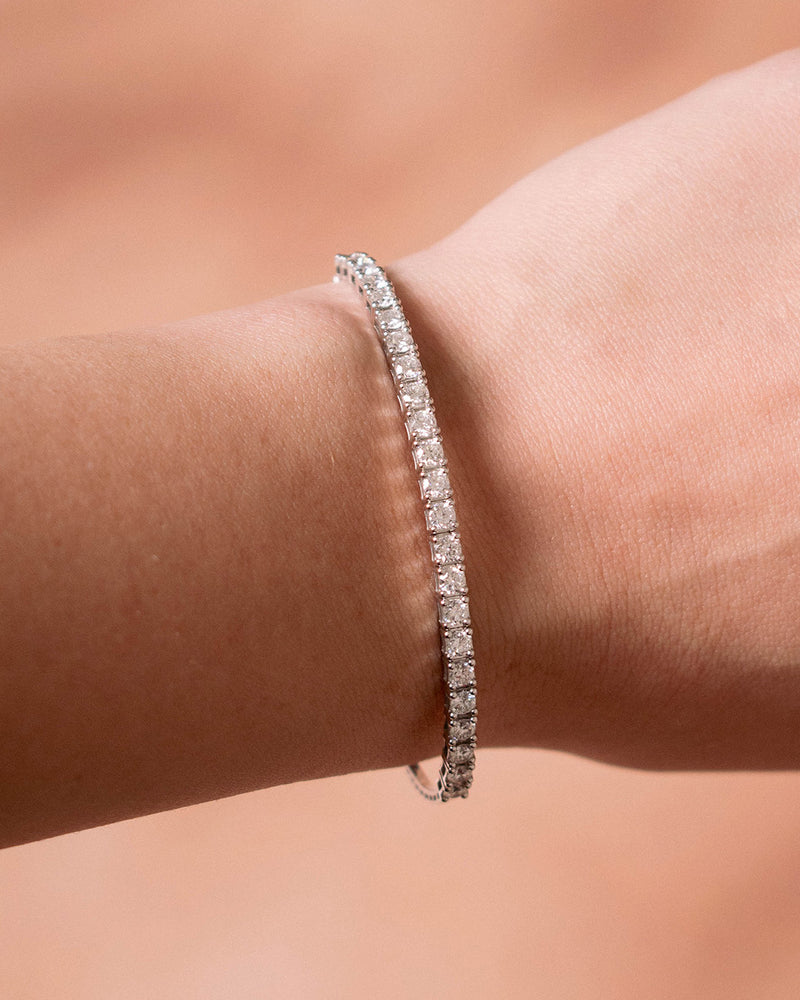 HALFWAY FLEXI BANGLE