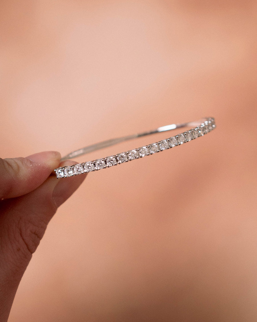 FLEXI GOLD BANGLE WITH NATURAL DIAMONDS